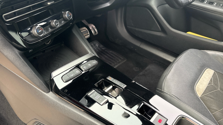 Vauxhall Mokka 100kW Ultimate 50kWh 5dr Auto Electric Hatchback